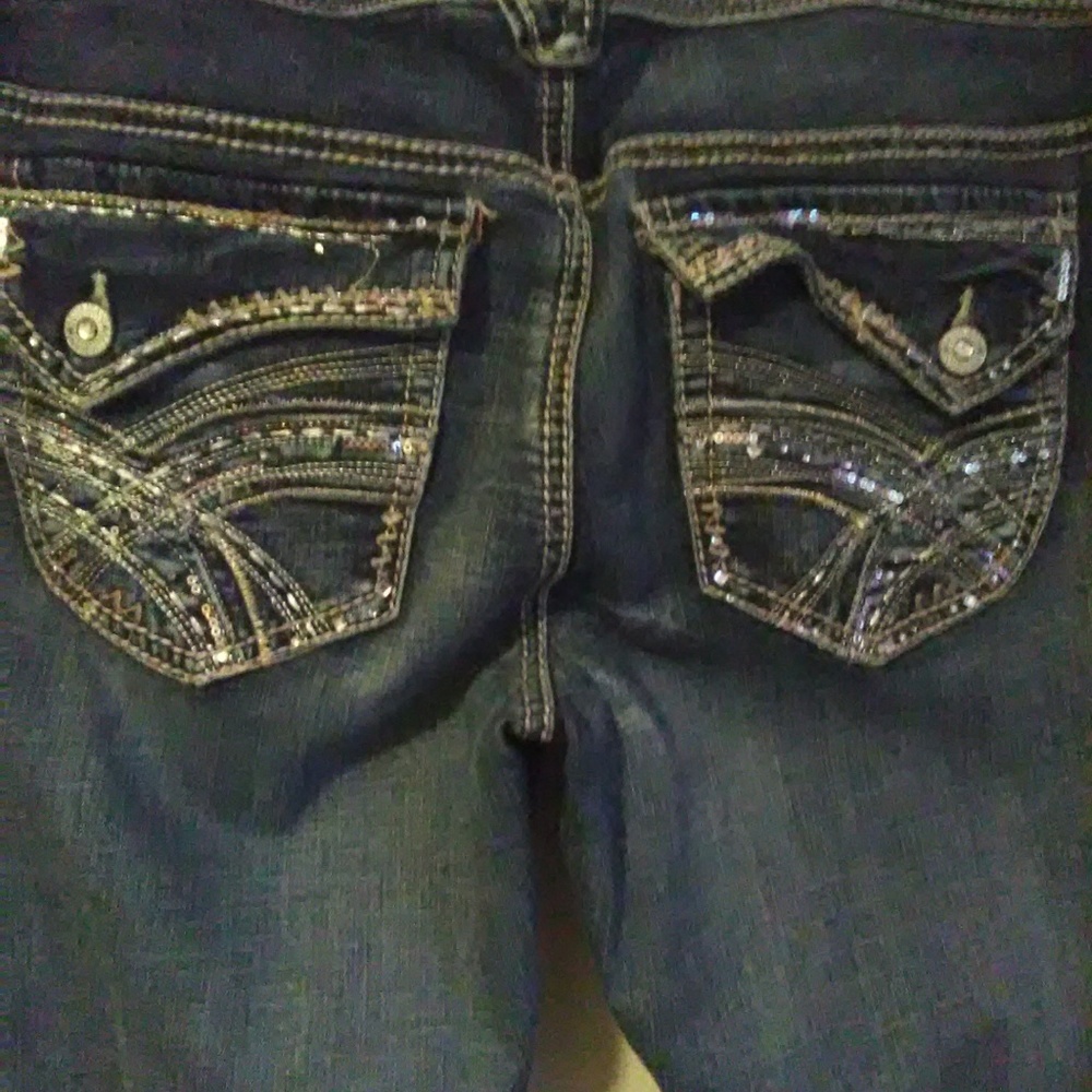 Ariya Jeans